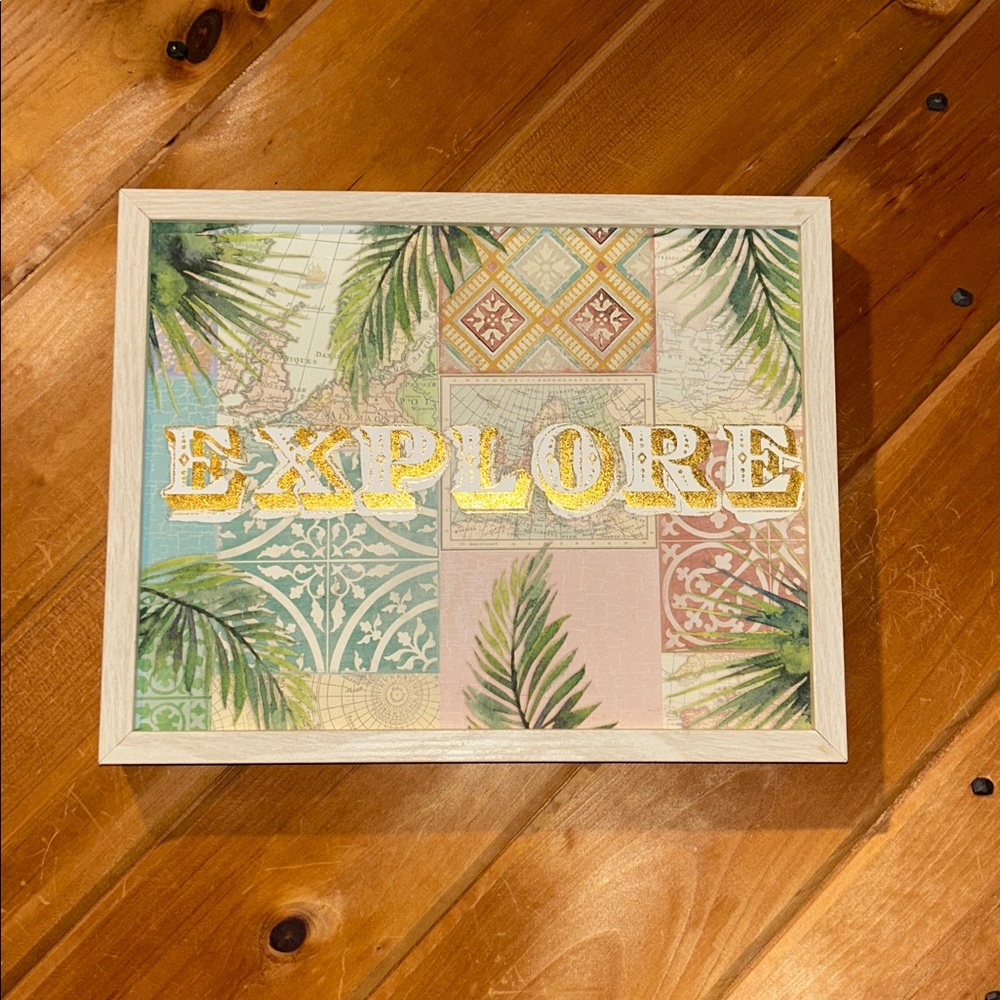“Explore” gold foil world map wall hanging decor - Picture 2 of 4
